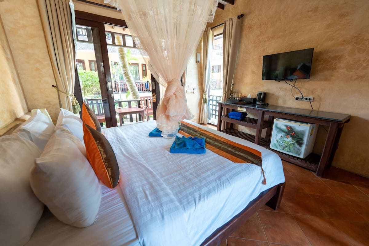 Deluxe Room | โต๊ะทำงาน, Wi-Fi ฟรี, ผ้าปูที่นอน