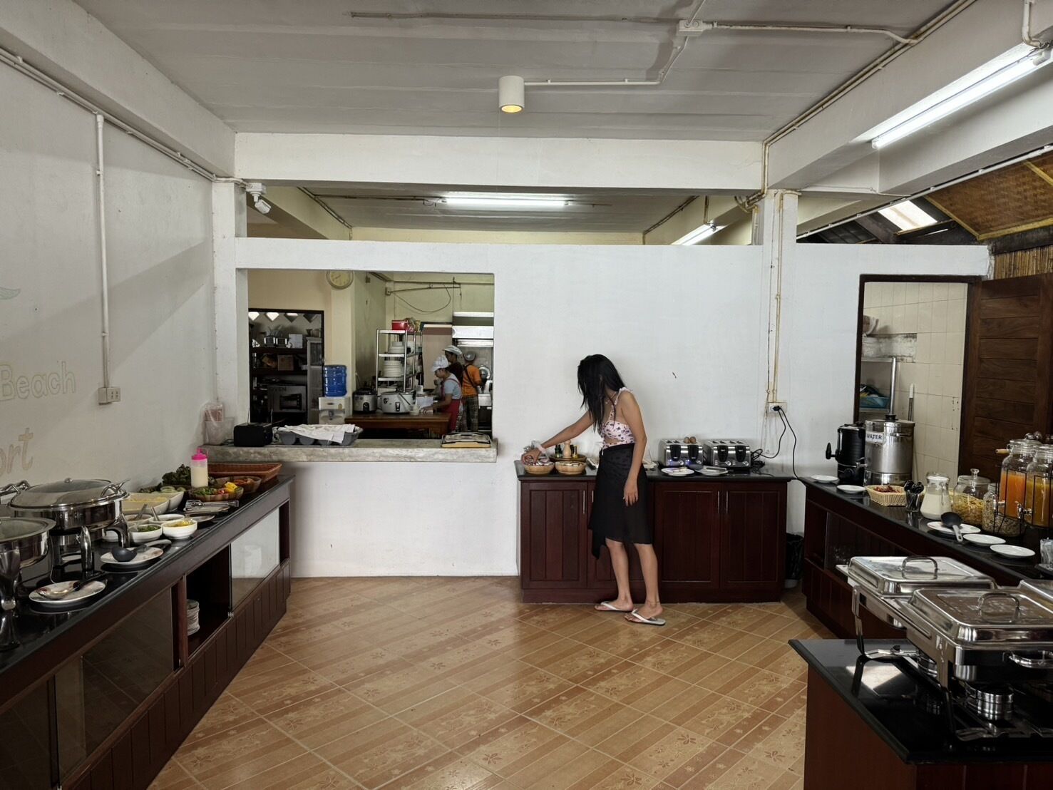 Daily buffet breakfast (THB 199 per person)