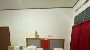 Phòng Tiêu chuẩn