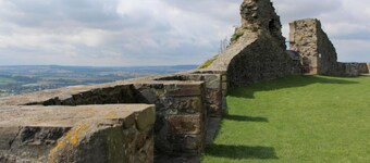 Schöne Ferienwohnung mit Terrasse in Homberg