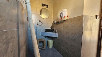 Comfort Double Room | Bathroom