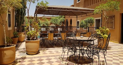 Kasbah La Cigogne