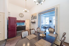 Exclusive Apartment | Dining room