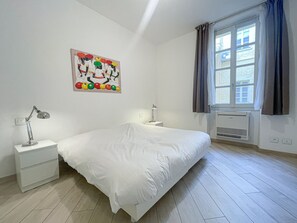 1 bedroom, iron/ironing board, free WiFi