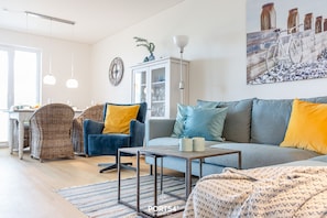TV, fireplace, video library, stereo