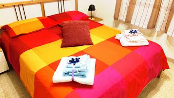 2 Schlafzimmer, BĂŒgeleisen/BĂŒgelbrett, Reisekinderbett, kostenloses WLAN