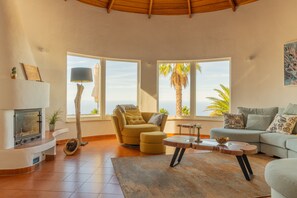 Smart TV, fireplace, DVD player, table football - Don Miguel La Palma - Private paradise for 9-12 persons (El Paso)
