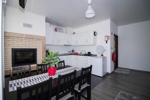 City Apartment | Private kitchen