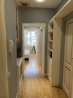 3 chambres, fer et planche Ă repasser, Wi-Fi, draps fournis