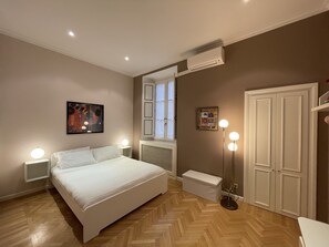 3 Schlafzimmer, Bügeleisen/Bügelbrett, WLAN, Bettwäsche