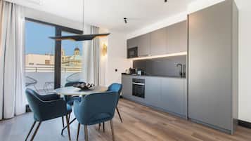 Presidential Apartment | Private kitchen