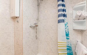 Seife, Shampoo, Toilettenpapier