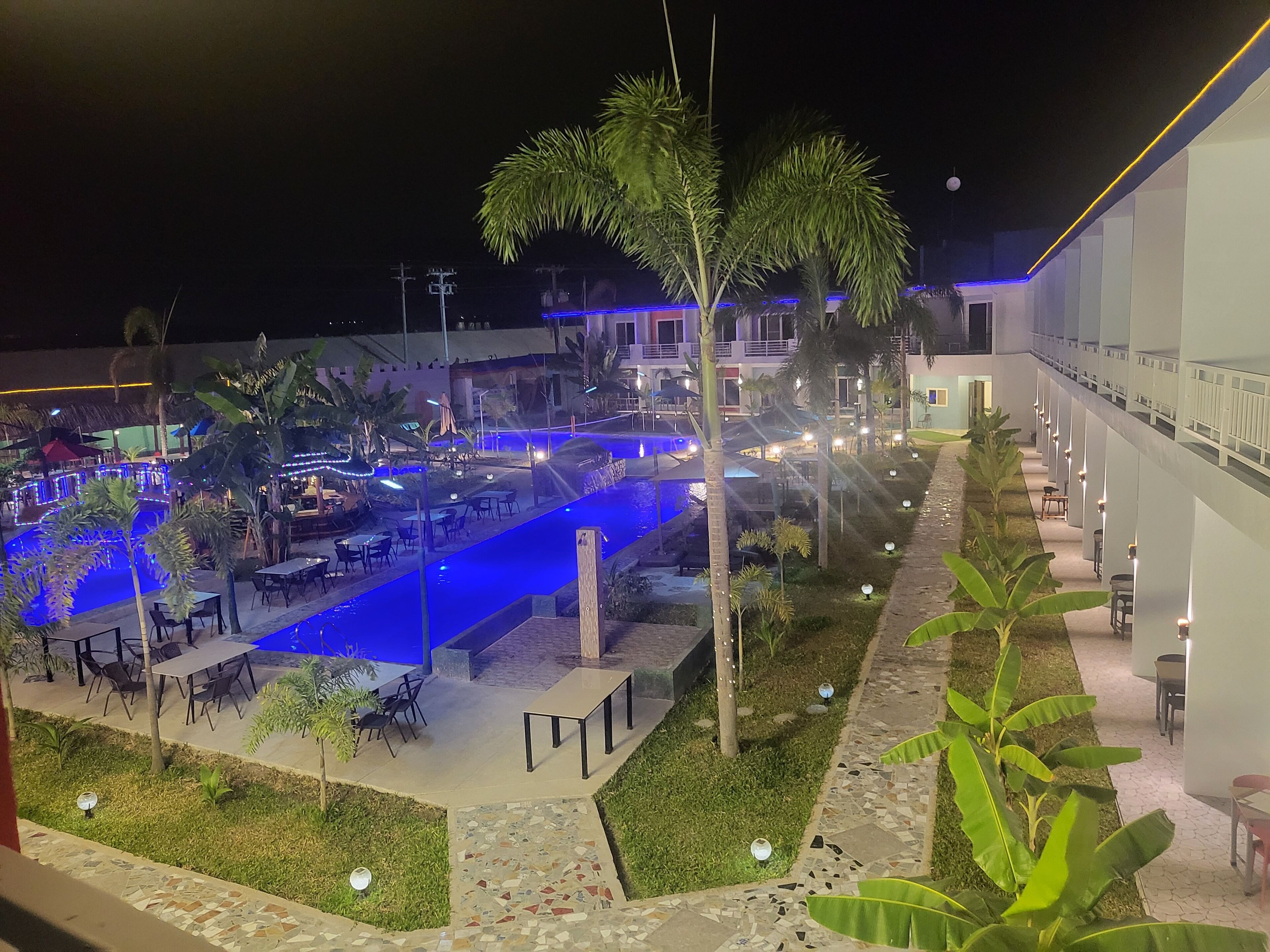 3 outdoor pools, open 8:00 AM to 11:00 AM, pool umbrellas, pool loungers