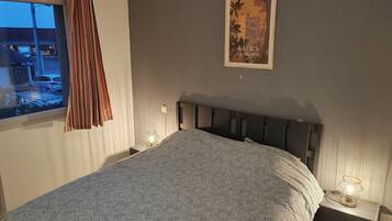 1 sovrum, strykjÀrn/strykbrÀda, wi-fi och sÀngklÀder