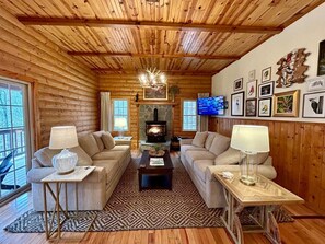 TV, fireplace