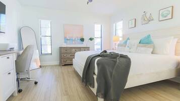 3 habitaciones, tabla de planchar con plancha, cuna de viaje y wifi