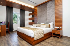 Suite - Nexstay Rivermouth International (Kondotti)
