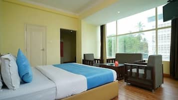 Junior Suite | 1 bedroom, soundproofing, free WiFi