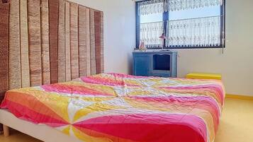 3 bedrooms
