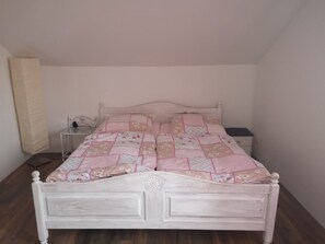 3 dormitoris, planxa i posts de planxar i wifi 