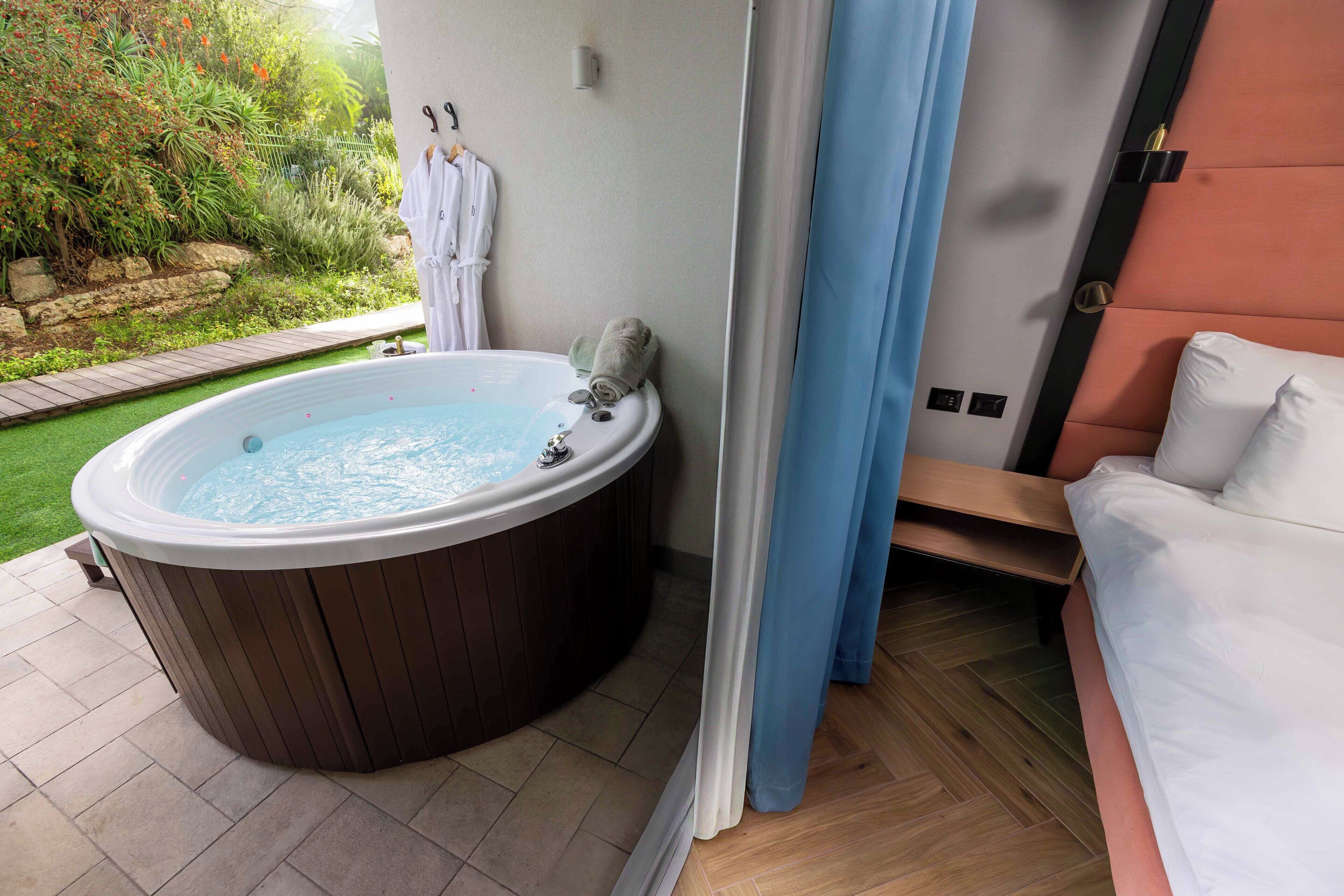 Garden Jacuzzi | Terraza o patio