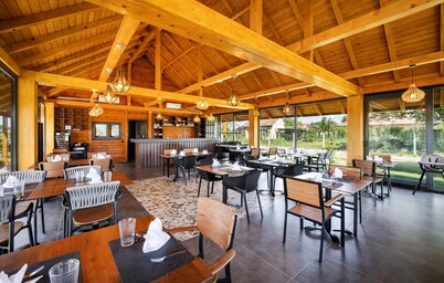 Luxurious home in Bilje with WiFi
