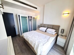 2 bedrooms, WiFi, bed sheets