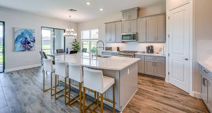 Stunning Naples Vacation Home w/ Lanai!