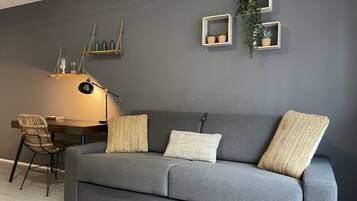 1 habitación, escritorio, wifi gratis y ropa de cama