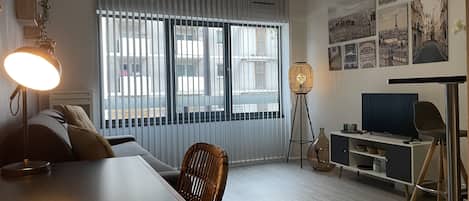 1 bedroom, desk, free WiFi, bed sheets