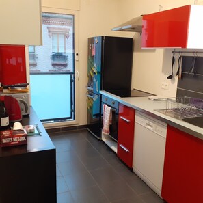 Private kitchen - Rue du Dôme, Boulogne Billancourt - 4 Pièces Récent - Métro L9 (Boulogne-Billancourt)