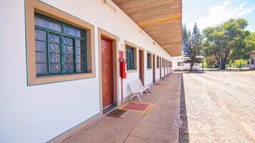 واجهة المنشأة