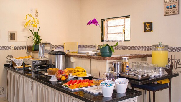 Tägliches inbegriffenes Frühstücksbuffet