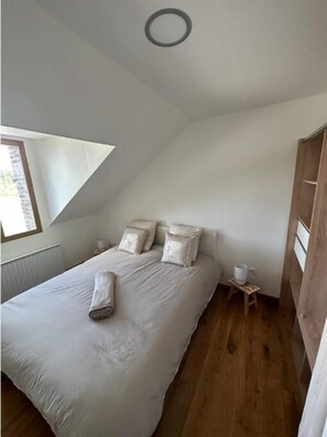 3 Schlafzimmer, Bügeleisen/Bügelbrett, Reisekinderbett, kostenloses WLAN