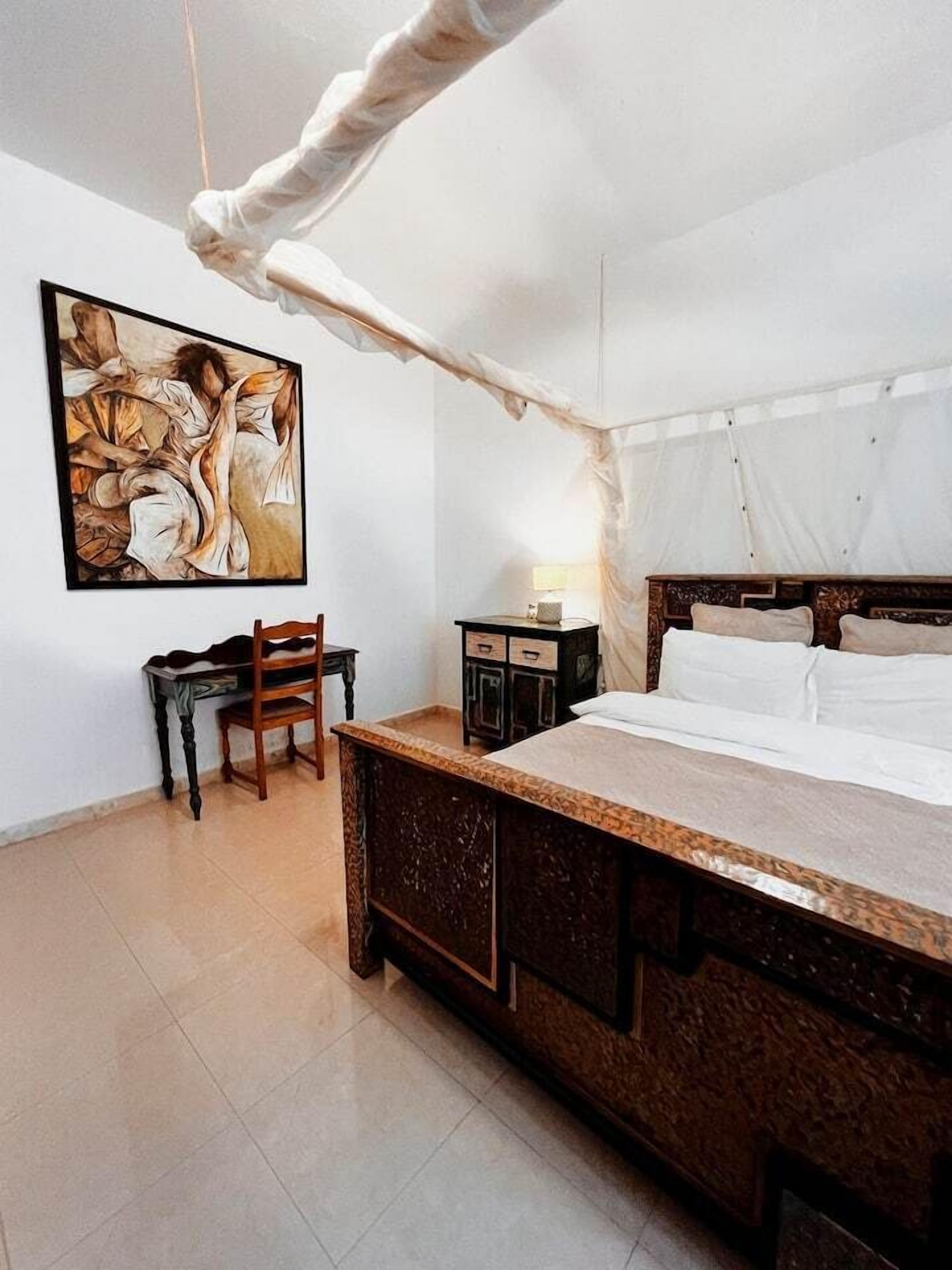 Foto - Loman Art House