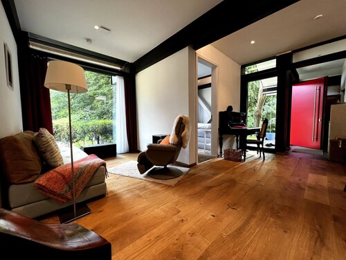 New Exclusive 2 Bedroom Apartment Hamburg