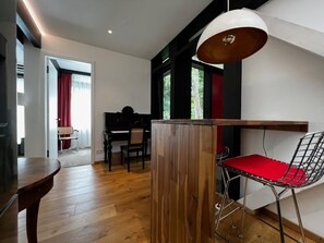 Apartment, 2 Schlafzimmer, Terrasse, Gartenblick | Innenbereich