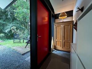 Appartement, 2 chambres, patio, vue jardin | Intérieur