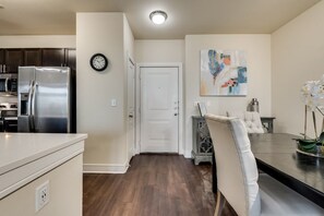 Dining - 25% OFF 3BD Pool Kessler Park Dallas DAL212 (Dallas)