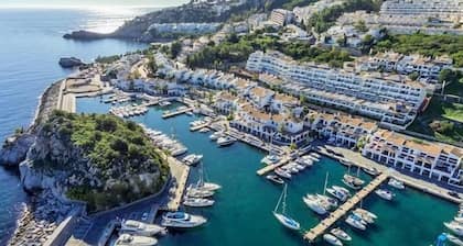 PUSHE Marina del Este Beach & Sport 2