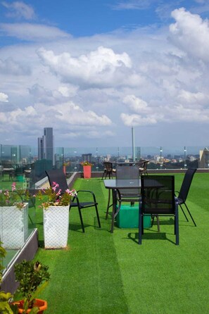 Terrace/patio - Siaya park apartment  (Nairobi)