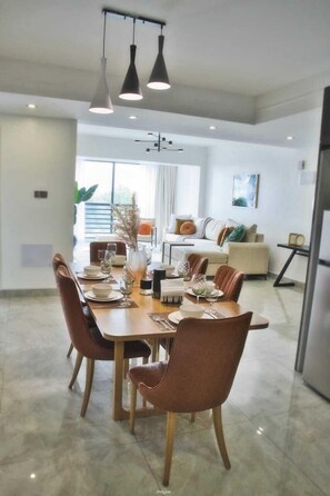 In-room dining - Siaya park apartment (Nairobi)