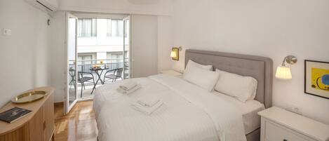 1 bedroom, iron/ironing board, travel crib, free WiFi