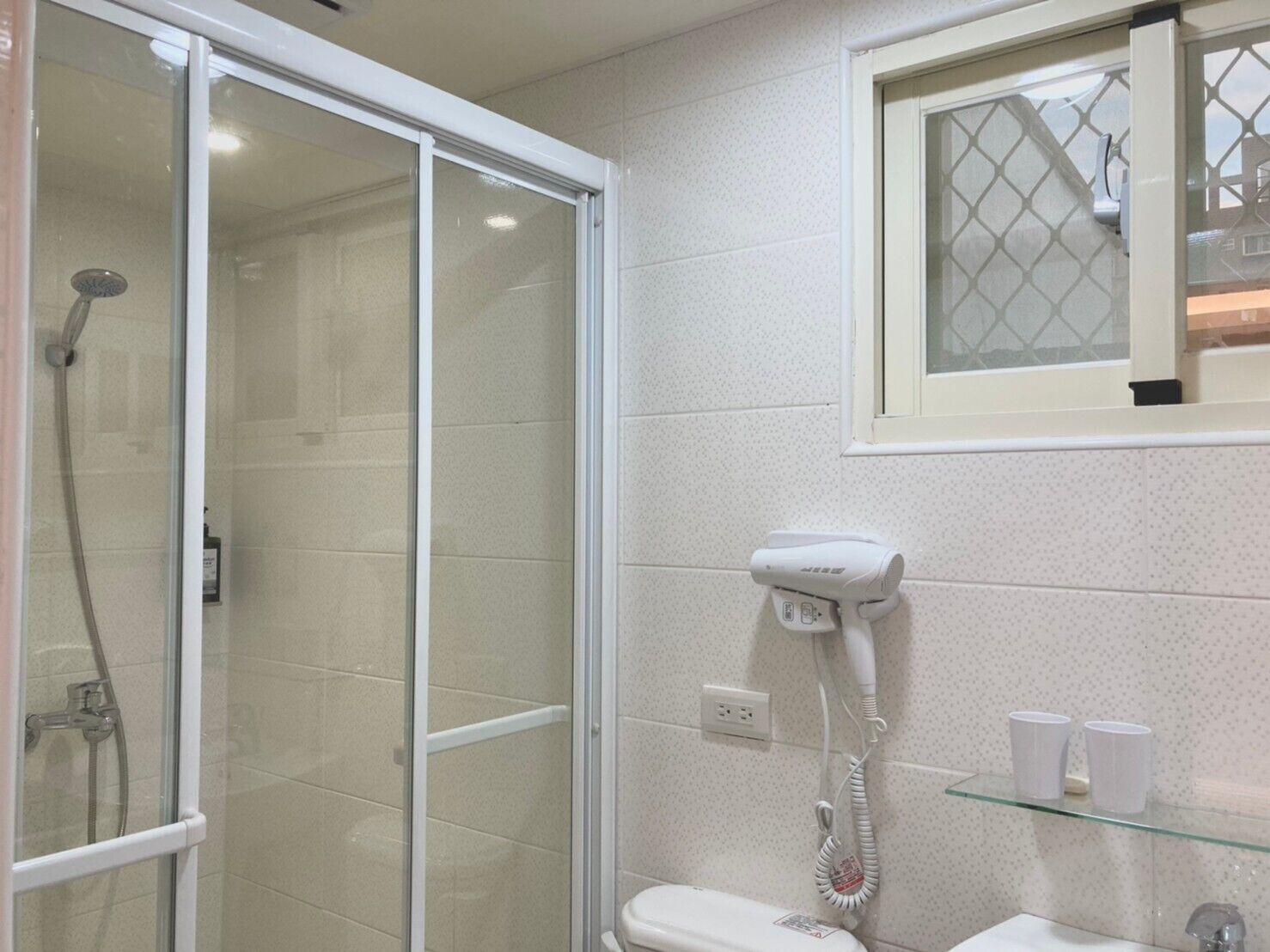 Suite familiar, 1 cama matrimonial, para no fumadores | Baño