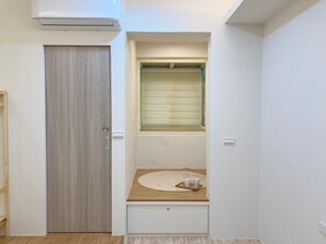 Family Suite, 1 Double Bed, Non Smoking | Free WiFi - Naje's House (Luodong)