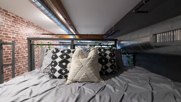 1 habitación, escritorio, tabla de planchar con plancha y wifi gratis