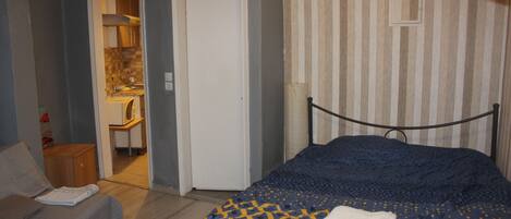 1 habitación, wifi gratis y ropa de cama