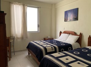 書桌、熨斗/熨衫板、免費 Wi-Fi、床單