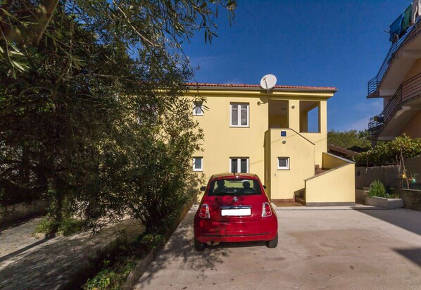 Exterior - Holiday apartment with air conditioning (Njivice)