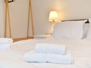 2 Schlafzimmer, Bügeleisen/Bügelbrett, kostenloses WLAN, Bettwäsche